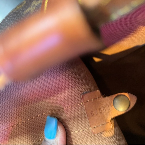 Authentic VINTAGE Louis Vuitton Randonnee GM Monogram Backpack Bag & pouch💎 - Picture 12 of 12